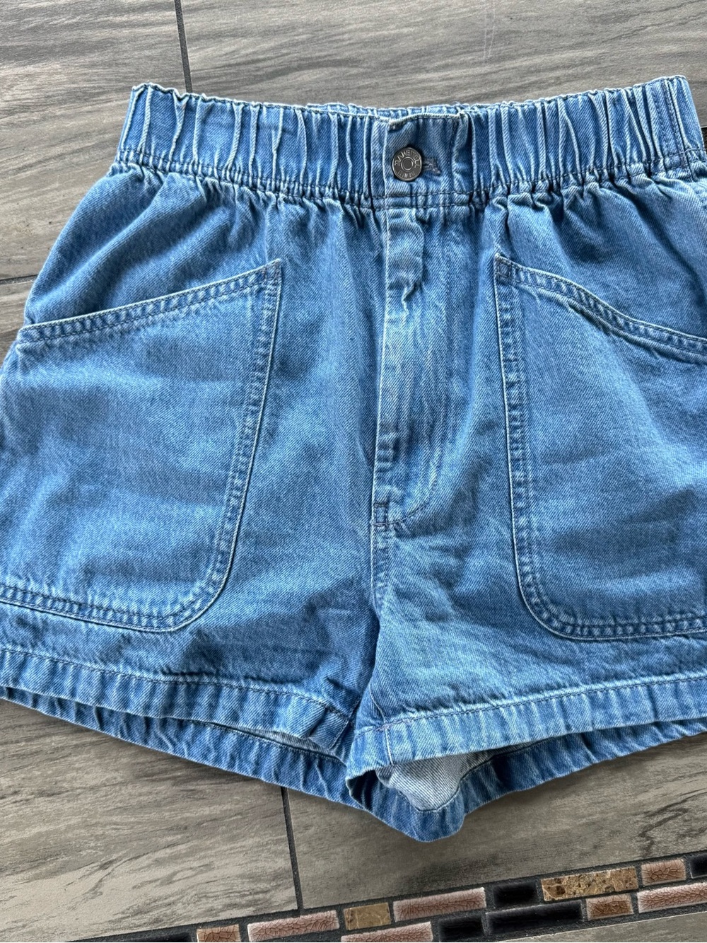 Madewell Light Blue Elastic-Waist Denim Shorts